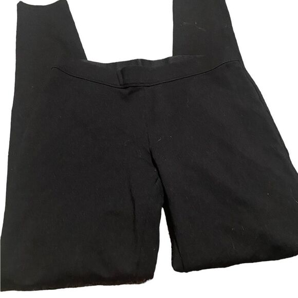 Max Studio size medium knit black pants excellent addition to your wardrobe - Picture 1 of 2